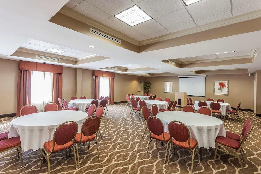 Comfort Suites Suffolk - Chesapeake Dış mekan fotoğraf